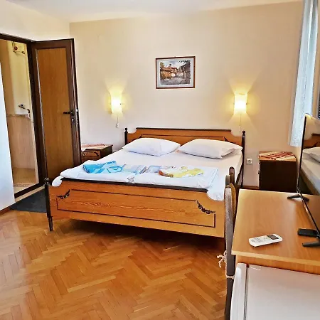Trendy Gasthuis 3*
